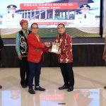 Pekan Gawai Dayak, Ria Norsan Ajak Masyarakat Jaga Keharmonisan